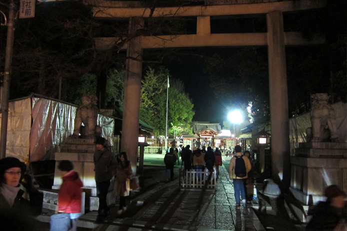 浜松町第一クリニック　大宮院　秩父神社の鳥居